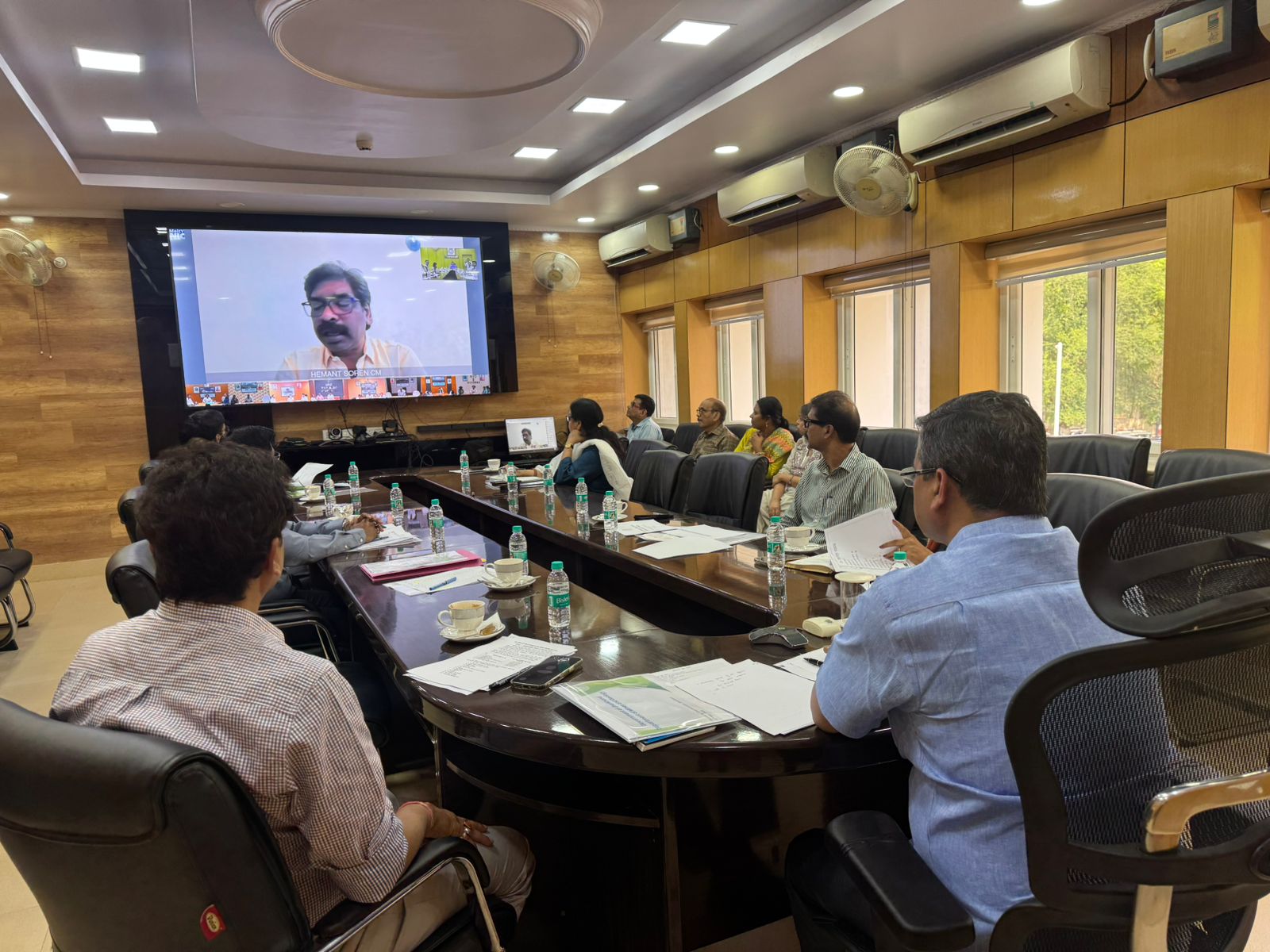 CM Hemant Soren ने भीषण गर्मी पर की समीक्षा